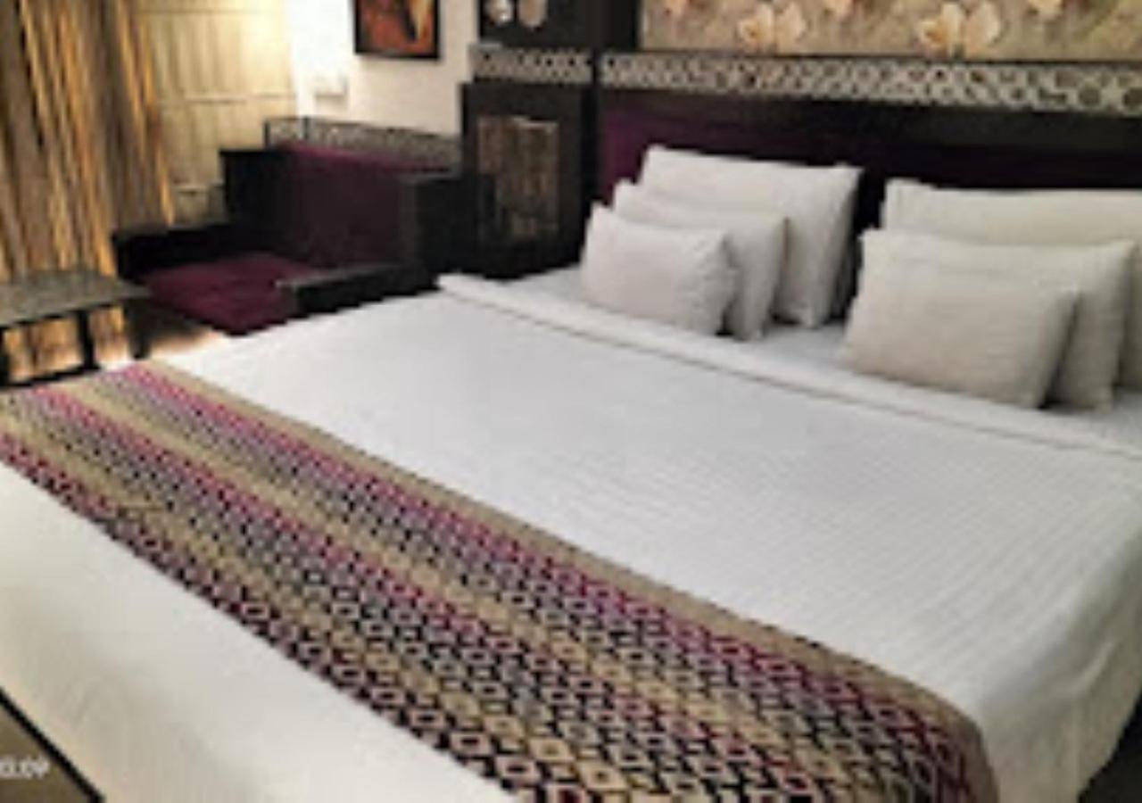 Hotel Siddharth Premiere Chandrapur Екстериор снимка